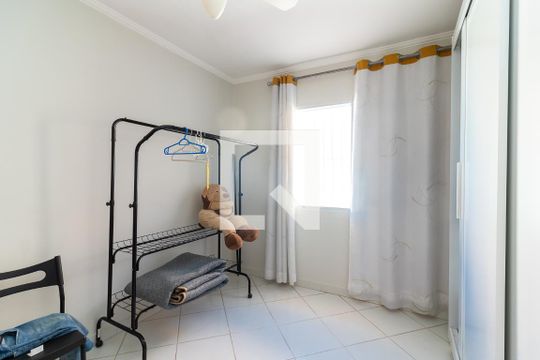 Quarto 2 de casa à venda com 3 quartos, 150m² em Vila Diva, São Paulo