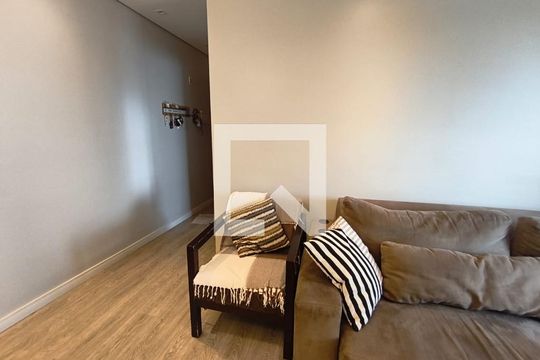 Sala de apartamento à venda com 3 quartos, 71m² em Vila Lucia, São Paulo