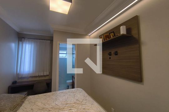Quarto de apartamento à venda com 3 quartos, 71m² em Vila Lucia, São Paulo