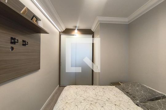 Quarto de apartamento à venda com 3 quartos, 71m² em Vila Lucia, São Paulo