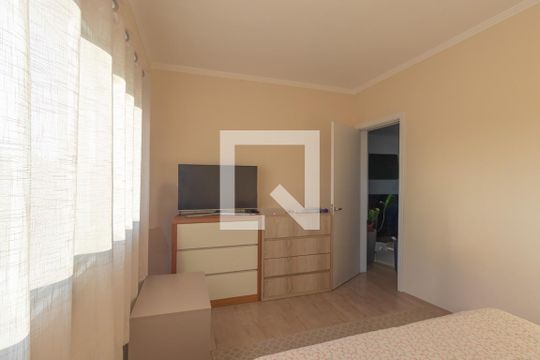 Quarto de apartamento para alugar com 2 quartos, 65m² em Nossa Senhora das Gracas, Canoas