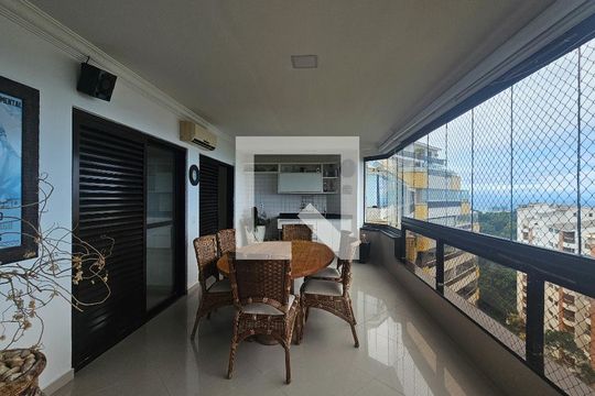 Apartamento para alugar com 3 quartos, 170m² em Balneario Praia do Pernambuco, Guarujá
