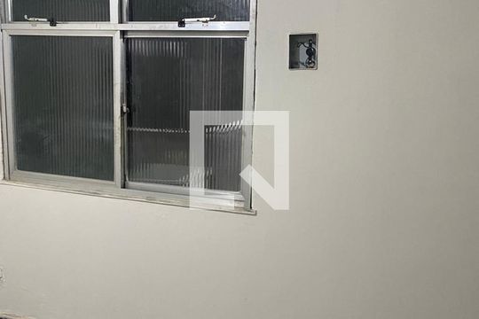 Casa para alugar com 2 quartos, 70m² em Heliópolis, Belford Roxo