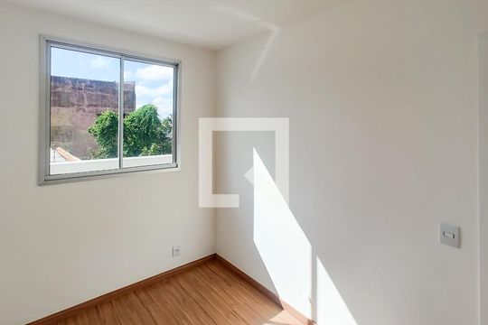 Quarto 1 de apartamento à venda com 2 quartos, 90m² em Santa Rosa, Belo Horizonte