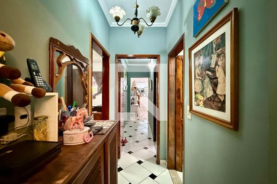 Corredor Quartos  de casa à venda com 2 quartos, 304m² em Jardim São Luís, São Paulo