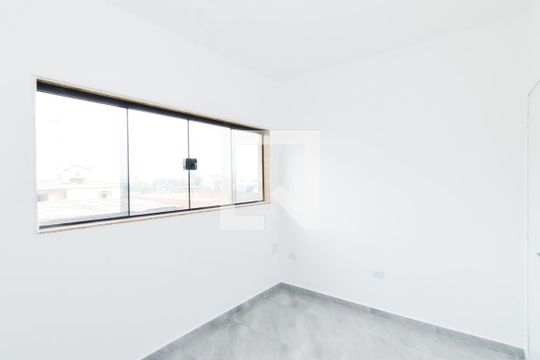 Quarto 2 de casa para alugar com 2 quartos, 60m² em Jardim Presidente Dutra, Guarulhos