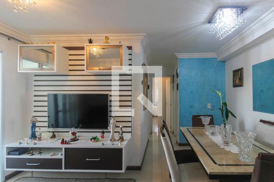 Apartamento à venda com 2 quartos, 63m² em Vila Graciosa, São Paulo