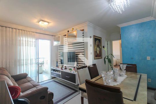 Apartamento à venda com 2 quartos, 63m² em Vila Graciosa, São Paulo