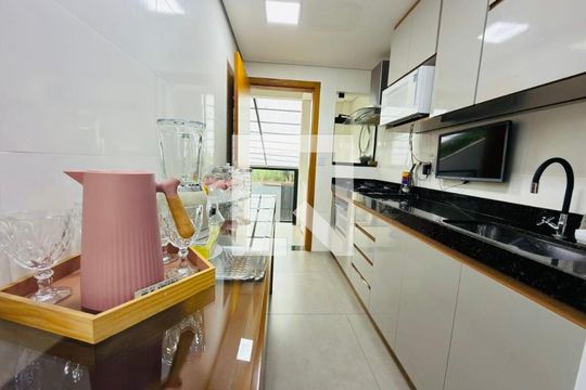 Casa à venda com 3 quartos, 90m² em Alto Caiçaras, Belo Horizonte