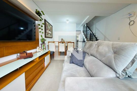 Casa à venda com 3 quartos, 90m² em Alto Caiçaras, Belo Horizonte