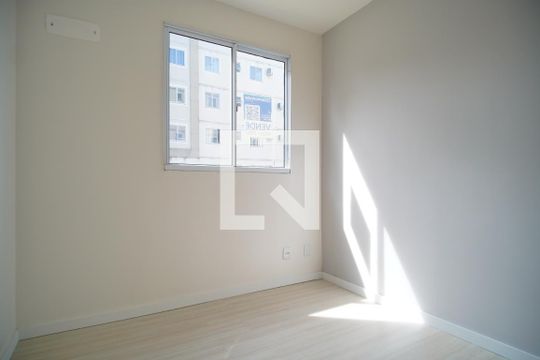 Quarto 2 de apartamento à venda com 2 quartos, 41m² em Feitoria, São Leopoldo
