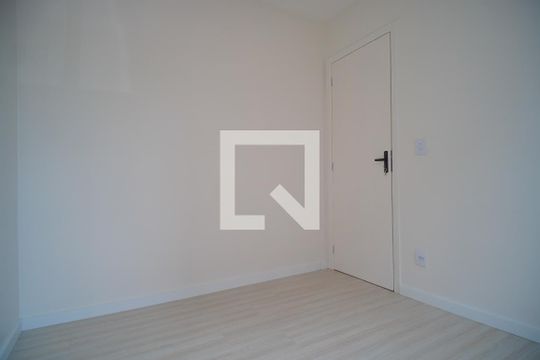 Quarto 1 de apartamento à venda com 2 quartos, 41m² em Feitoria, São Leopoldo