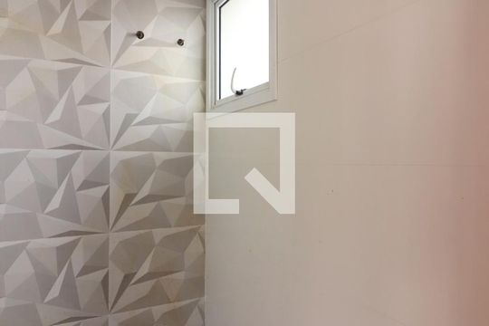 Lavabo de apartamento para alugar com 2 quartos, 70m² em Jardim das Quatro Marias, São Bernardo do Campo