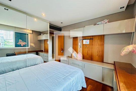 Quarto de apartamento à venda com 4 quartos, 274m² em Vila da Serra, Nova Lima