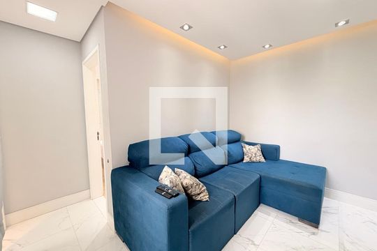 Sala de apartamento à venda com 2 quartos, 48m² em Jardim do Lago, Jundiaí