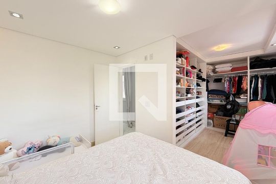 Quarto com closet de apartamento à venda com 2 quartos, 48m² em Jardim do Lago, Jundiaí