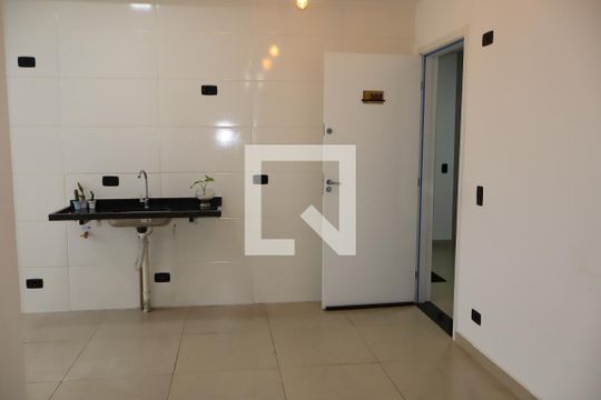 Sala de apartamento para alugar com 2 quartos, 45m² em Vila Fernandes, São Paulo