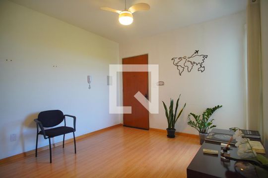 Sala de apartamento à venda com 2 quartos, 49m² em São Miguel, São Leopoldo