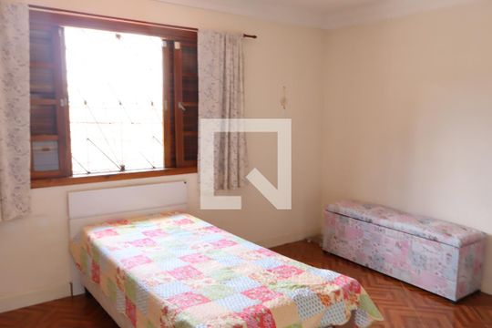 Quarto 1 de casa à venda com 4 quartos, 205m² em Jardim Santa Adelia, São Paulo