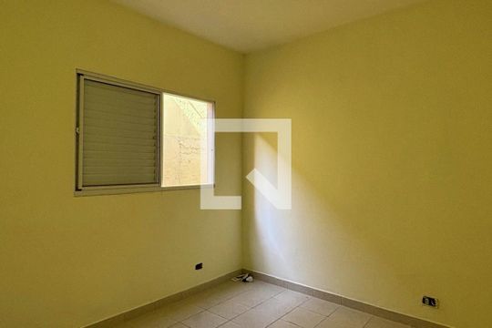 Quarto 2- casa 1  de casa à venda com 4 quartos, 170m² em Alves Dias, São Bernardo do Campo