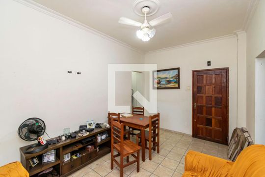 Sala de apartamento para alugar com 1 quarto, 50m² em Penha Circular, Rio de Janeiro