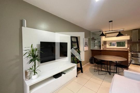 Casa de Condomínio para alugar com 3 quartos, 130m² em Rondônia, Novo Hamburgo