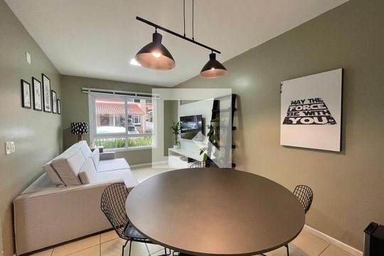 Casa de Condomínio para alugar com 3 quartos, 130m² em Rondônia, Novo Hamburgo