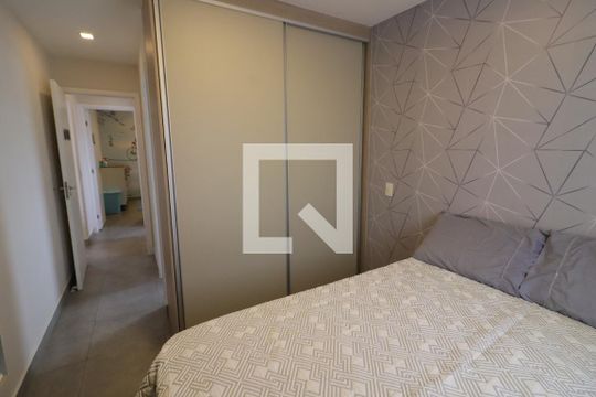 Suíte 1 de apartamento à venda com 2 quartos, 54m² em Rochdale, Osasco