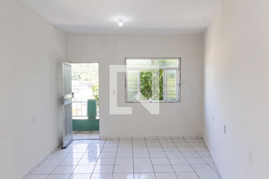 Sala de apartamento para alugar com 2 quartos, 90m² em Campo Grande, Rio de Janeiro
