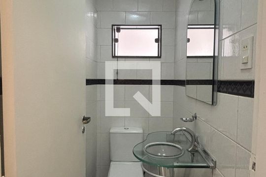 Lavabo de casa para alugar com 4 quartos, 320m² em Campestre, Santo André