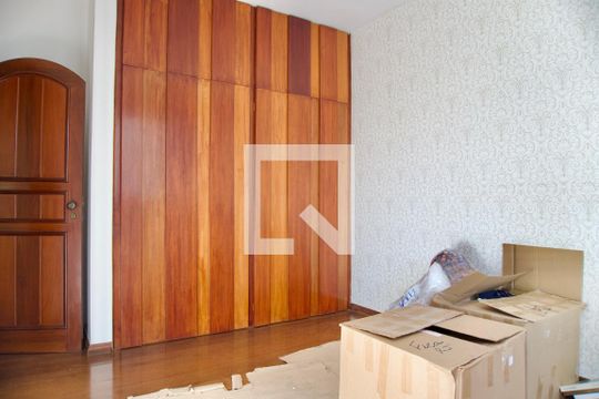 Quarto 1 de apartamento para alugar com 6 quartos, 370m² em Lourdes, Belo Horizonte