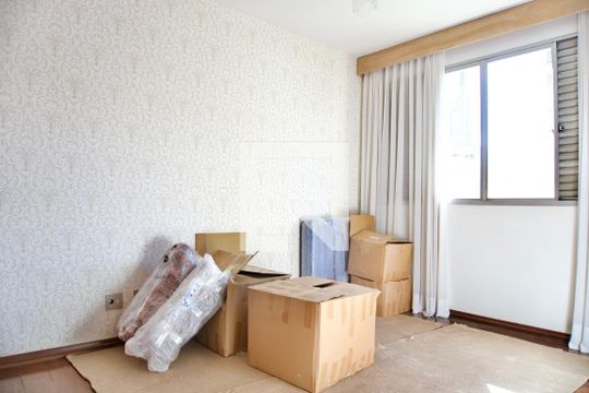 Quarto 1 de apartamento para alugar com 6 quartos, 370m² em Lourdes, Belo Horizonte