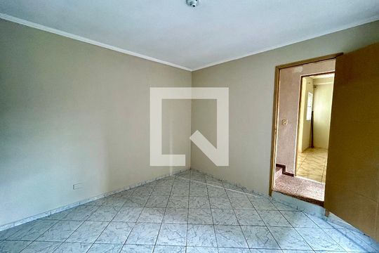 Quarto Suíte 1 de casa para alugar com 2 quartos, 120m² em Jardim Adriana, Guarulhos