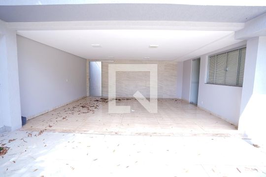 Casa de Condomínio à venda com 3 quartos, 470m² em Condomínio do Lago 1ª Etapa, Goiânia