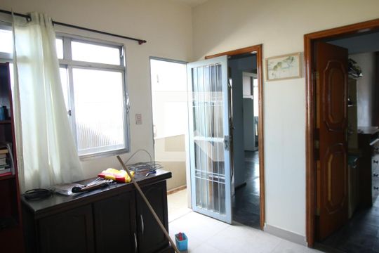 Sala 2 de casa à venda com 4 quartos, 230m² em Penha Circular, Rio de Janeiro