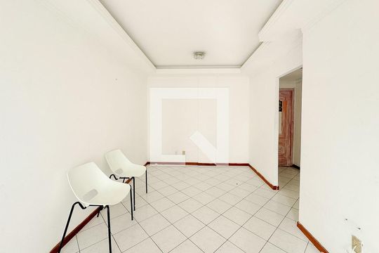 Sala de TV de apartamento para alugar com 2 quartos, 63m² em Praia Comprida, São José