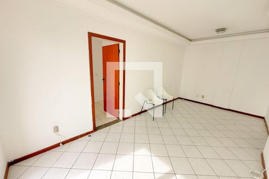 Sala de Jantar de apartamento para alugar com 2 quartos, 63m² em Praia Comprida, São José