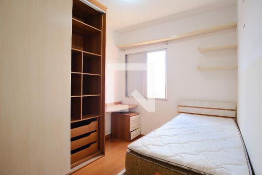 Quarto 2 de apartamento para alugar com 2 quartos, 52m² em Vila Matilde, São Paulo
