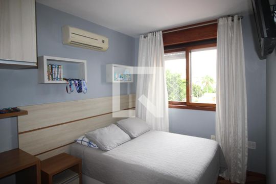 Quarto 1 de apartamento para alugar com 3 quartos, 110m² em Vila Ipiranga, Porto Alegre