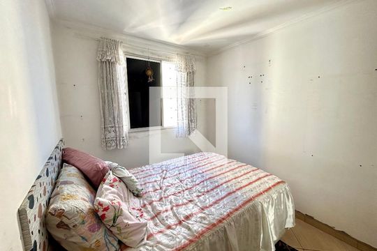 Quarto 1 de apartamento para alugar com 2 quartos, 44m² em Centro, Guarulhos