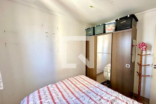 Quarto 1 de apartamento para alugar com 2 quartos, 44m² em Centro, Guarulhos