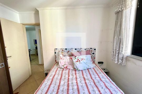 Quarto 1 de apartamento para alugar com 2 quartos, 44m² em Centro, Guarulhos