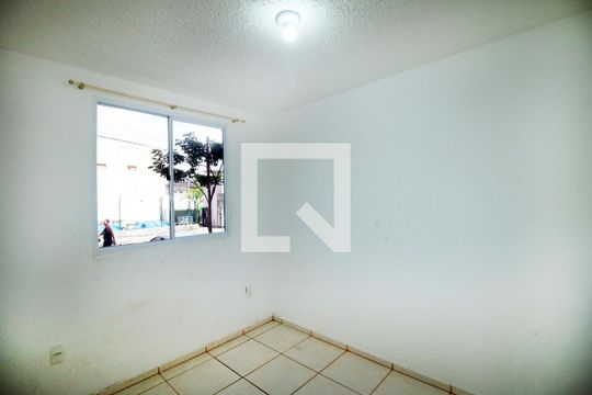 Quarto 1 de apartamento para alugar com 2 quartos, 50m² em Parque Colúmbia, Rio de Janeiro