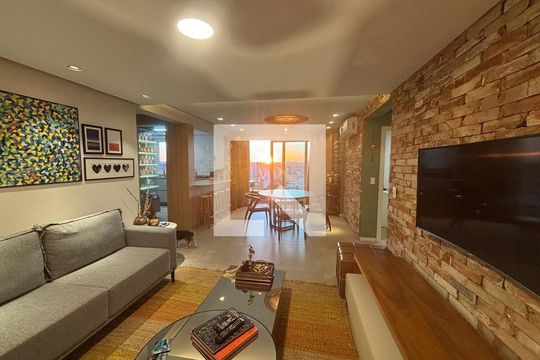 Apartamento à venda com 3 quartos, 140m² em Morro do Espelho, São Leopoldo