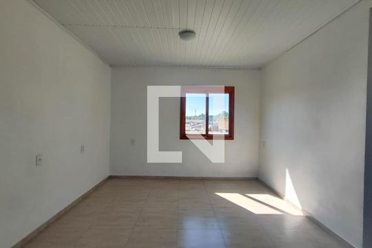 Quarto de apartamento para alugar com 1 quarto, 40m² em Industrial, Novo Hamburgo