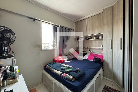 Quarto 2 de apartamento à venda com 2 quartos, 50m² em Santa Maria, Osasco