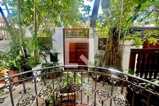 Casa à venda com 4 quartos, 266m² em Urca, Rio de Janeiro