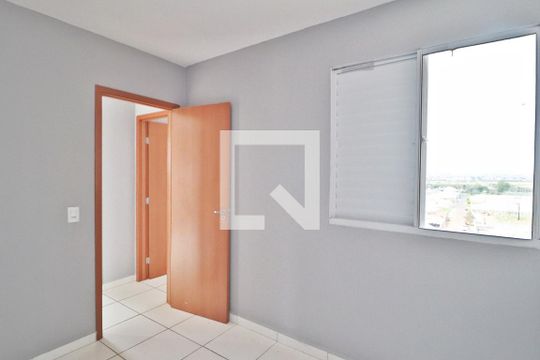 Quarto 1 de apartamento para alugar com 2 quartos, 57m² em Jardim Europa, Uberlândia