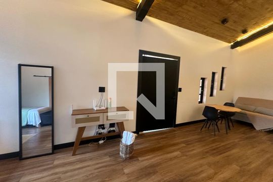 Sala de casa para alugar com 1 quarto, 1212m² em Terras de San Nicolau, Barueri