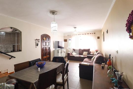 Casa para alugar com 4 quartos, 200m² em Tremembé, São Paulo